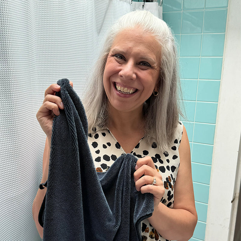 Quick-Absorb Drying Towel – Soft, Fast & Gentle on Hair and Skin