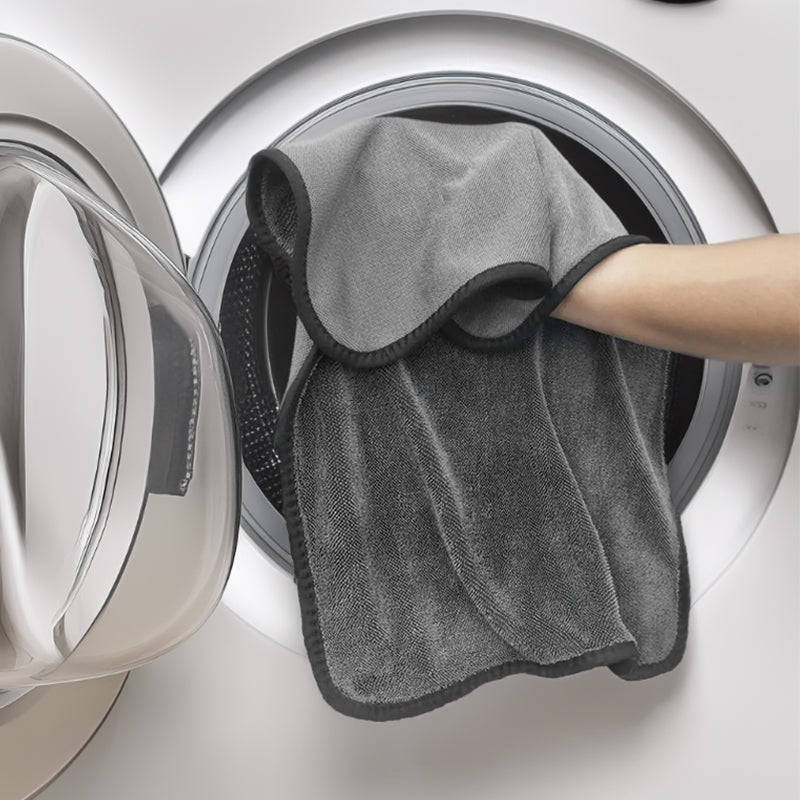 Quick-Absorb Drying Towel – Soft, Fast & Gentle on Hair and Skin